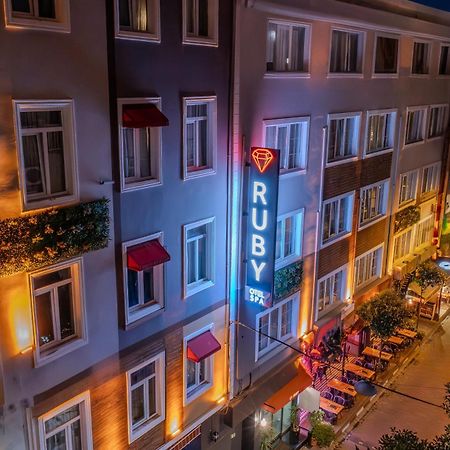 Ruby Hotel Istanbul Bagian luar foto