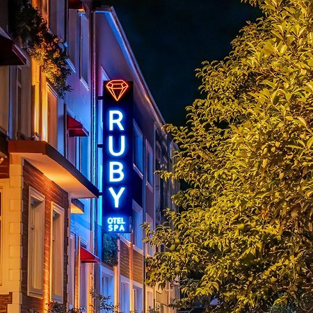 Ruby Hotel Istanbul Bagian luar foto