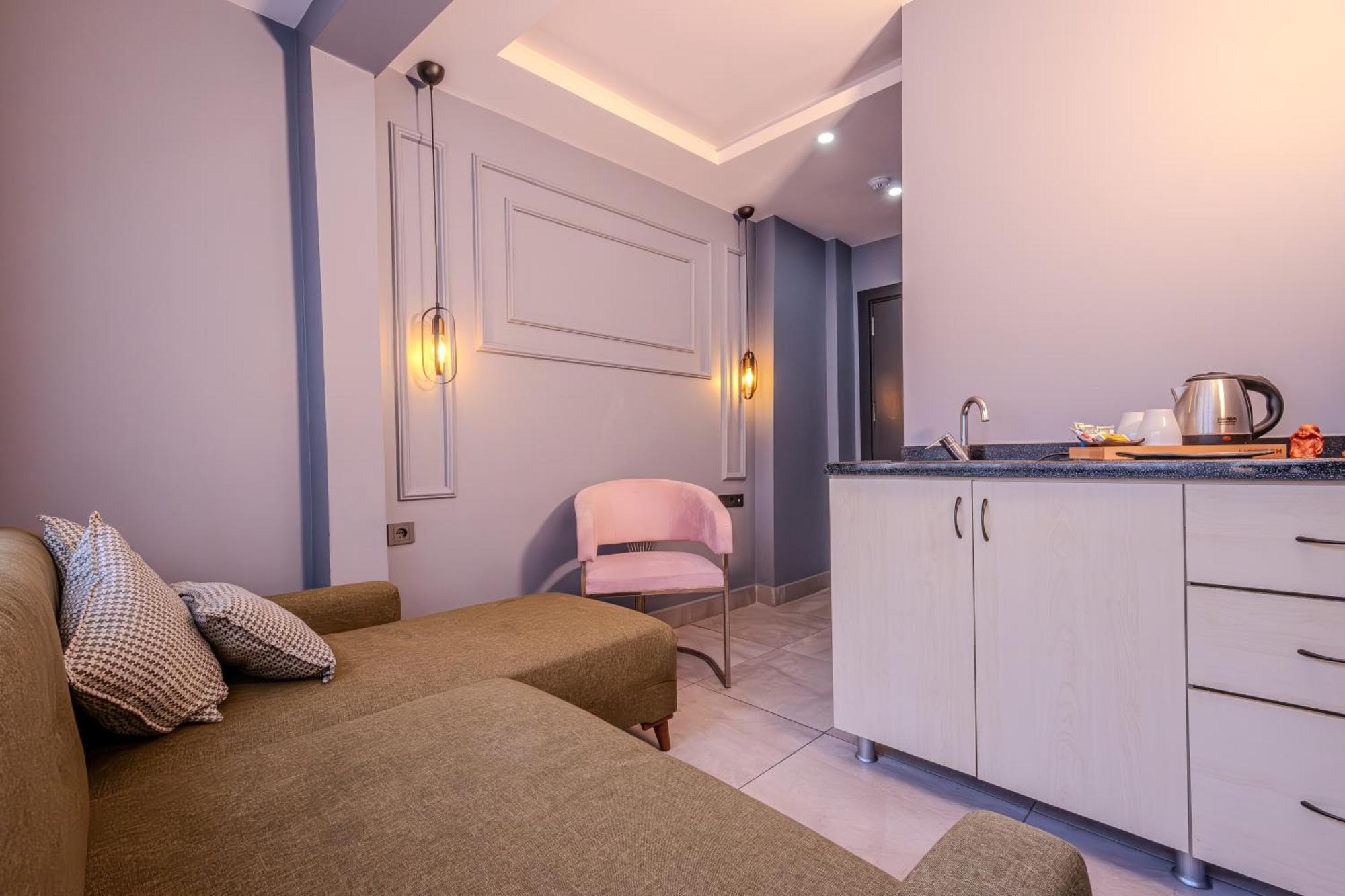 Ruby Hotel Istanbul Bagian luar foto